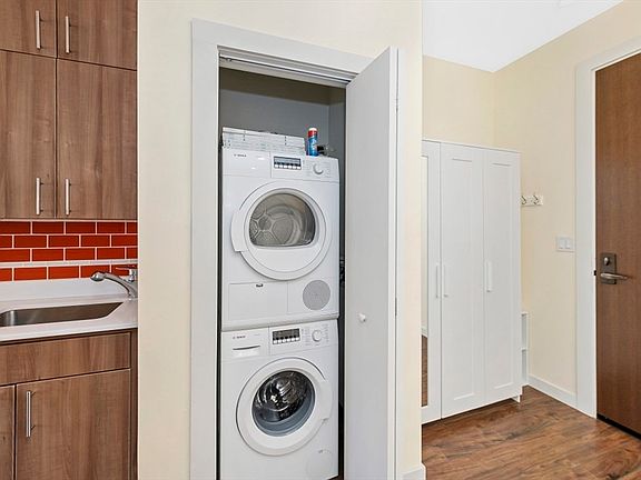 4th image of 45 1st Ave APT 406