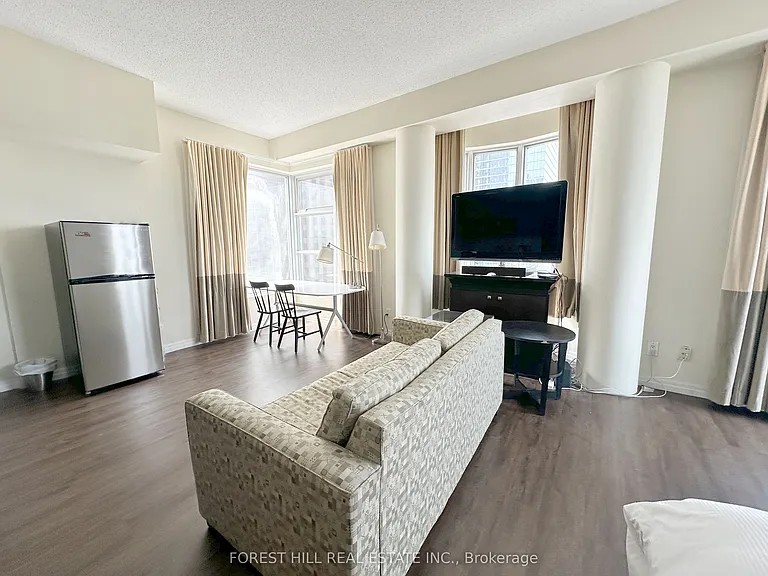 1 King St W #3203 — Photo 12