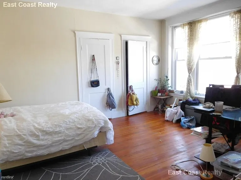 26 Farrington Ave #3 — Photo 9