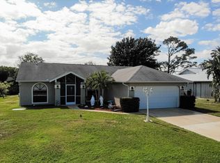 890 SE Streamlet Ave, Port Saint Lucie, FL 34983