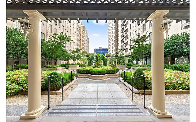 Rented by Douglas Elliman | media 34