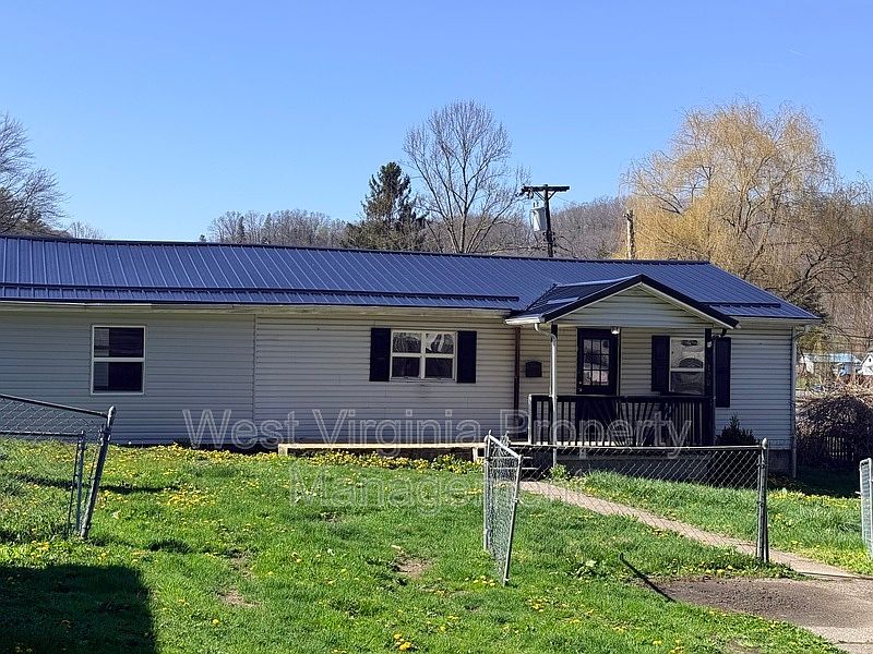 1st image of 172 Sullivan Rd
