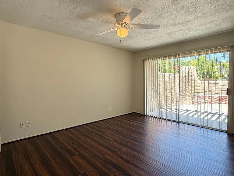 5213 N Tigua Dr — Photo 11