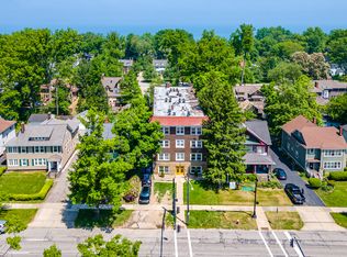 13476 Clifton Blvd #306, Lakewood, OH 44107