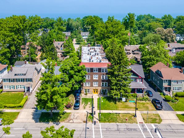 13476 Clifton Blvd #306