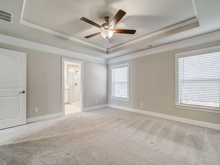 1363 Harris Way S — Photo 3