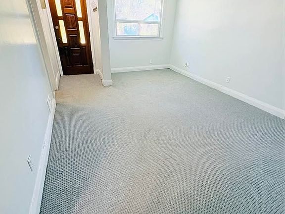 3rd image of 74 Vanbrugh Ave