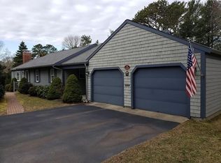 40 Bayberry Ln, Centerville, MA 02632