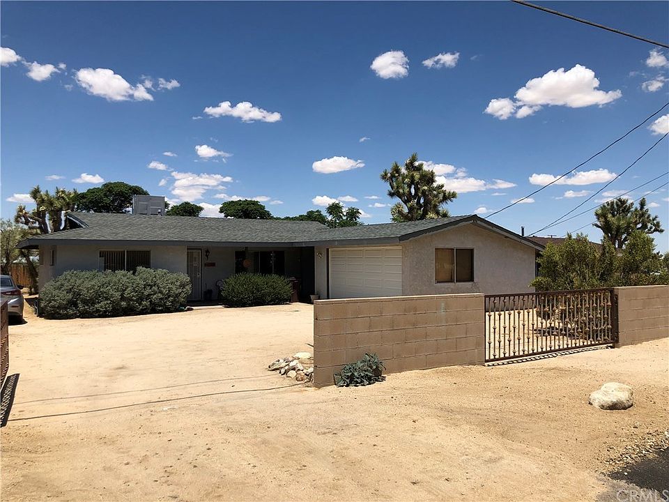 1st image of 57398 Pueblo Trl