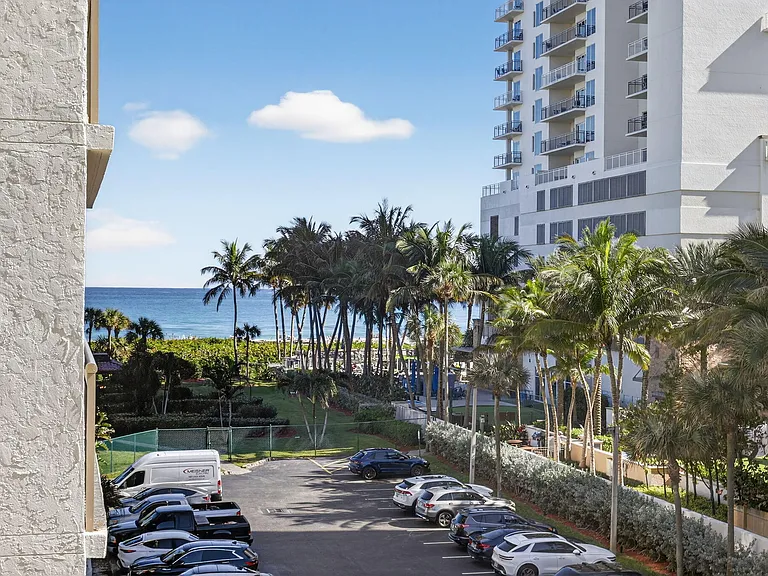 3400 N Ocean Dr #408 — Photo 1