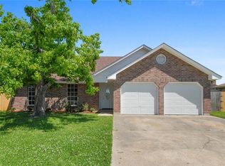 25 Moss Dr, La Place, LA 70068