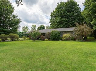 55574 Buckhorn Rd, Three Rivers, MI 49093