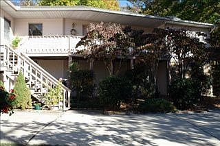 2nd image of 321 Snead Dr