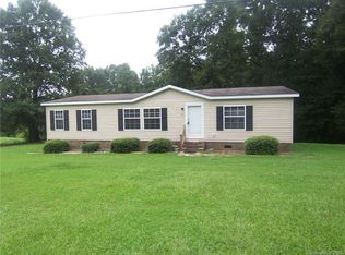 2415 Brookfield Dr, Grover, NC 28073