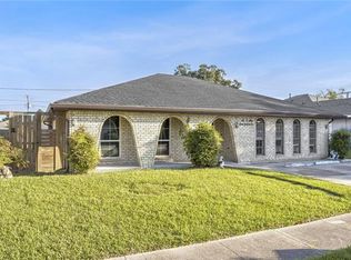 5528 Avery Dr, Marrero, LA 70072
