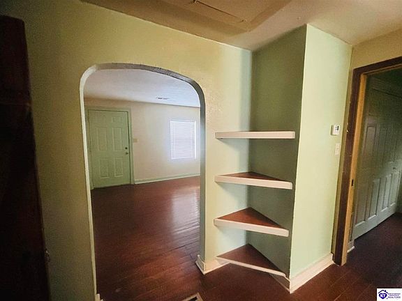 5th image of 2349 New Glendale Rd