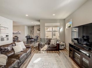 1233 Twisted Branch Way, Sun Prairie, WI 53590