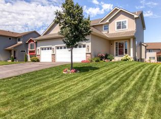 21347 Hytrail Cir, Lakeville, MN 55044
