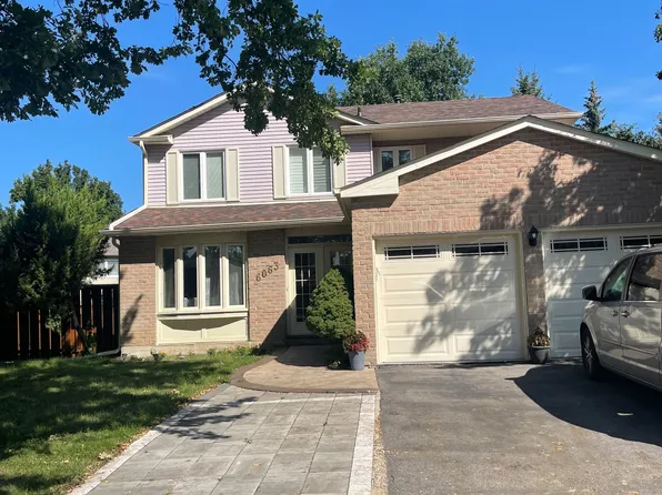 6063 Farmstead Ln, Mississauga, ON L5N 2Y9
