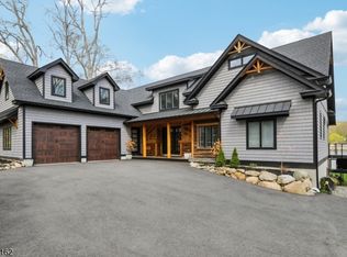 259 Cupsaw Dr, Ringwood, NJ