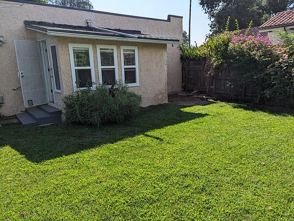 2nd image of 4527 Matilija Ave