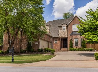 3080 E Hearthstone Dr, Fayetteville, AR 72764