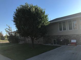 39 Jet Dr N, Glasgow, MT 59230