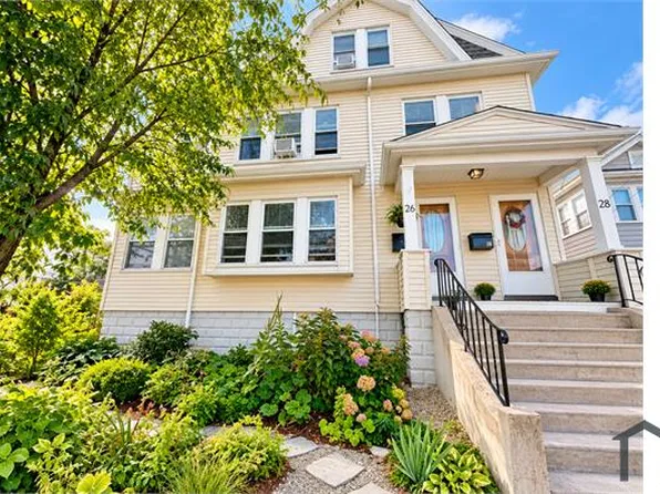 26 Ten Hills Rd, Somerville, MA 02145