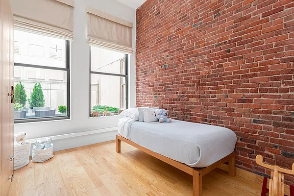 Sold by Compass | media 42