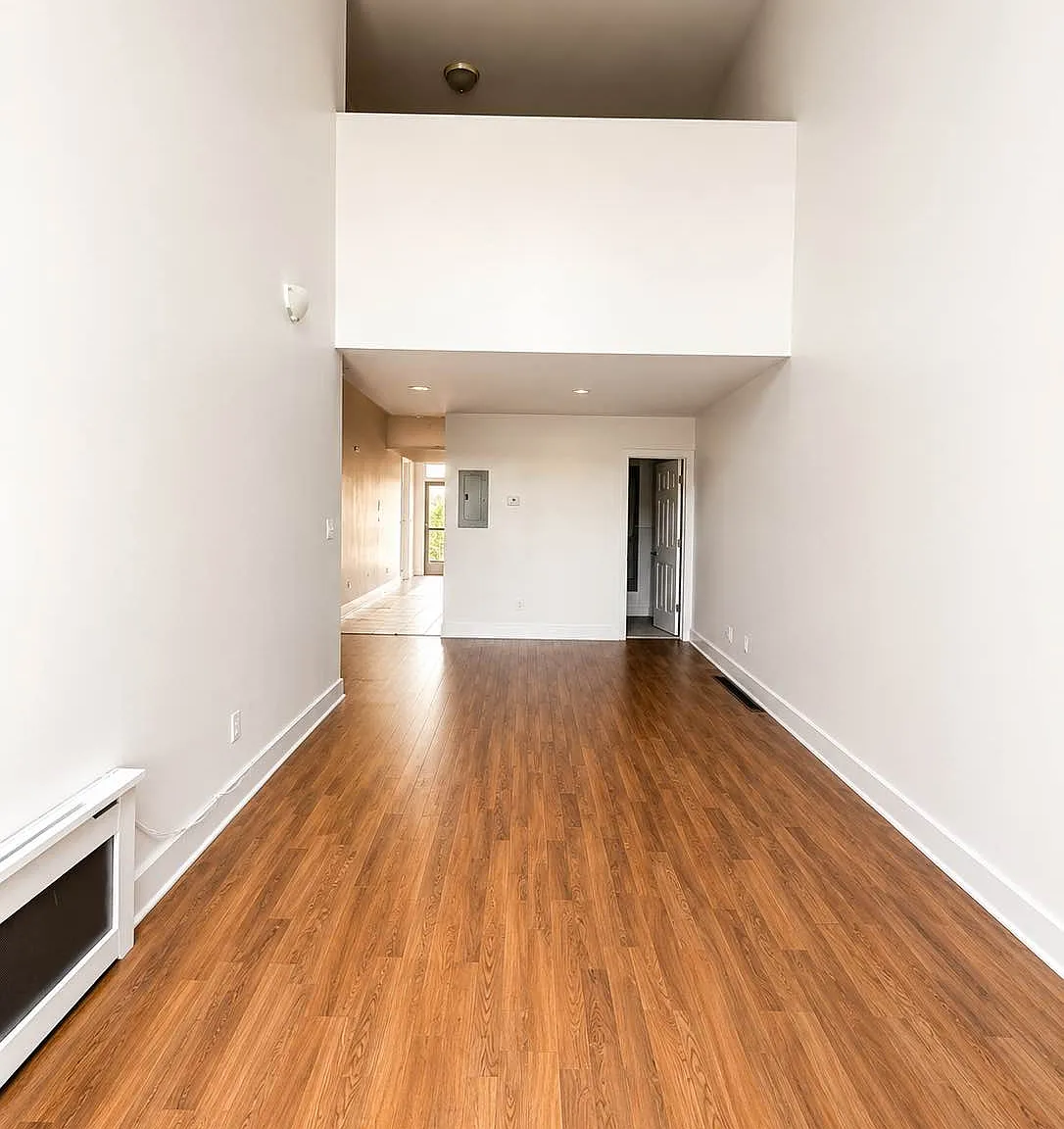 2421 Arthur Avenue — Photo 4