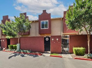 956 Q St, Sacramento, CA 95811