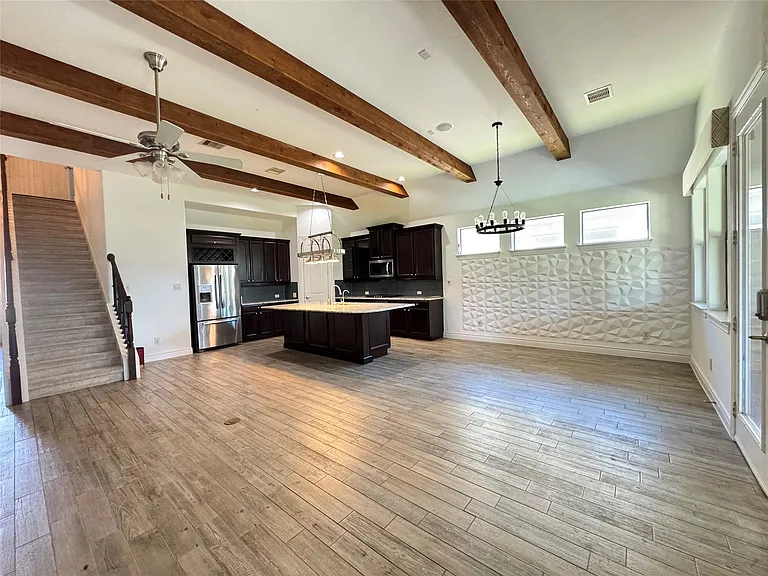 2019 Wild Peregrine Cir — Photo 8