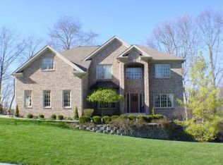 13474 Chrisfield Ln, McCordsville, IN