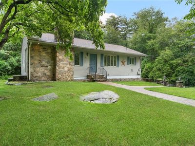 9 Esek Hopkins Rd, Scituate, RI, 02857