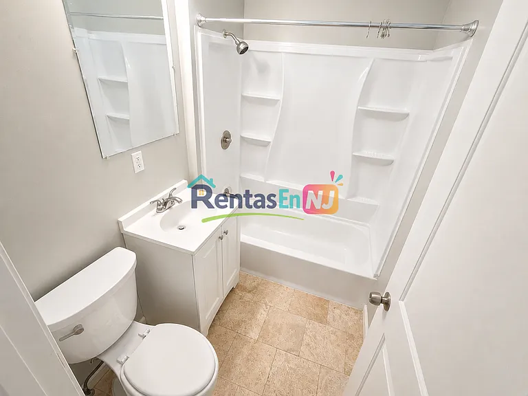 846 S Orange Ave #4A — Photo 6