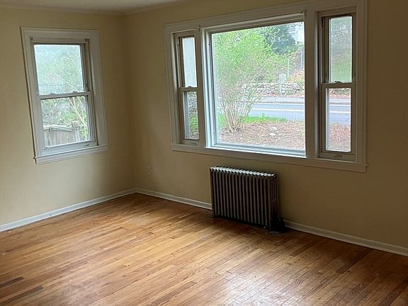 4th image of 30 Millville St #0