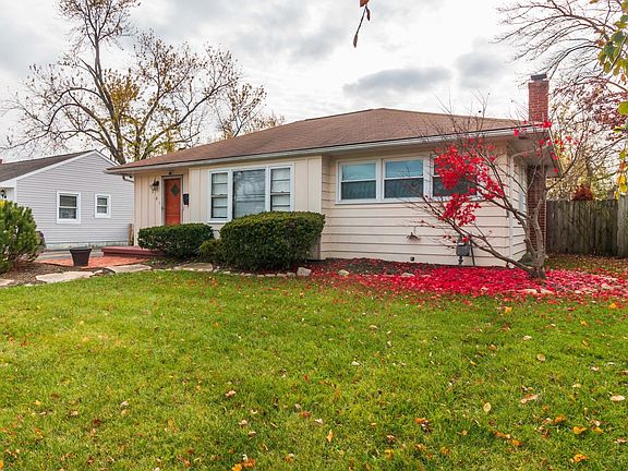 2nd image of 3061 Voeller Cir