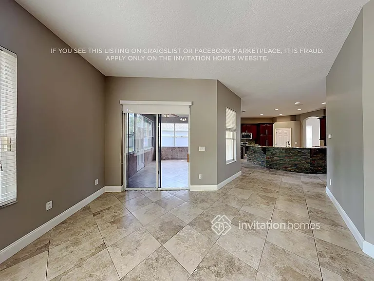 9761 Oak Crest Rd — Photo 9