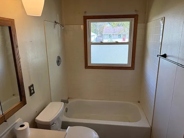 550 S Stadium Dr — Photo 7