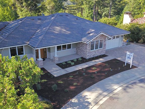4th image of 320 Bridlewood Ct