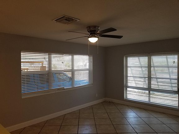 4th image of 1219 Tropical Dr