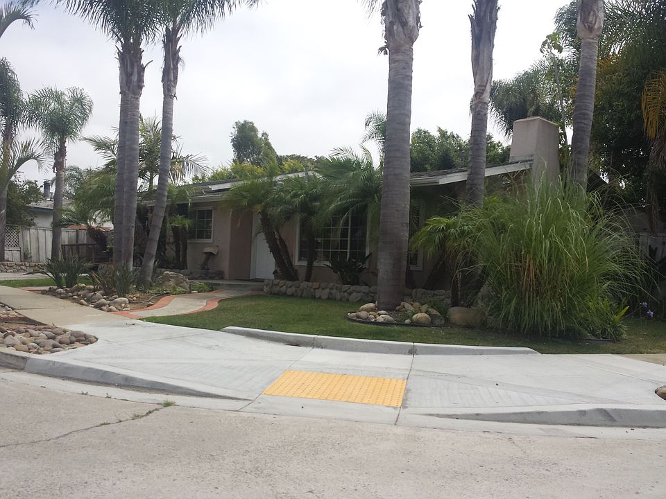 2nd image of 3029 Guilitoy Ave