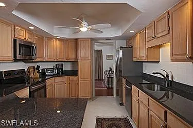 2 bed, 2.0 bath, 1620 sqft, $5,500 — Photo 4