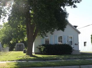 1137 S Maple Ave, Green Bay, WI 54304