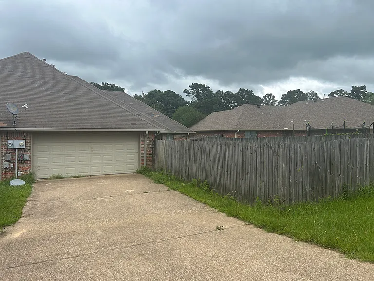 8317 Garrett Dr #8317 — Photo 19