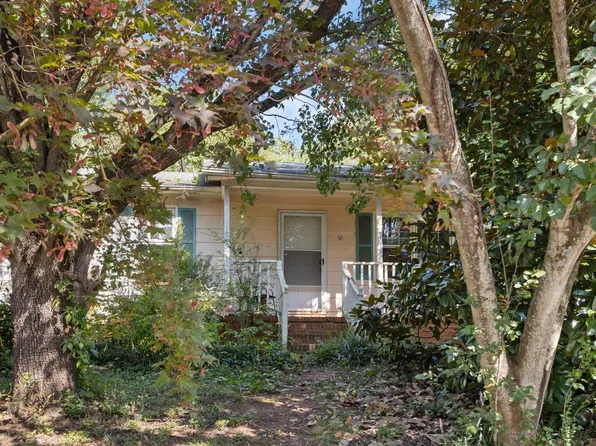 38 Cox St, Travelers Rest, SC 29690