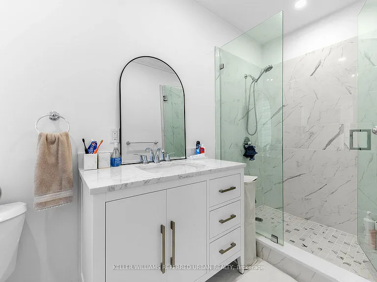 73 Prince Charles Dr — Photo 17