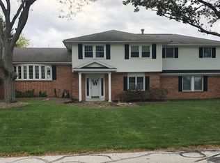 163 Oak Ridge Dr, Oak Harbor, OH 43449