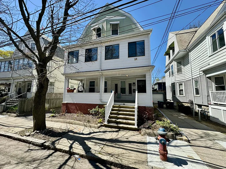 36 Simpson Ave #1 — Photo 17