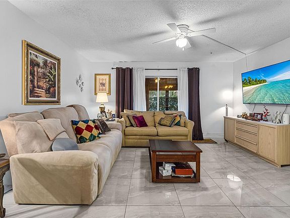 5th image of 8220 SW 24th St APT 4115